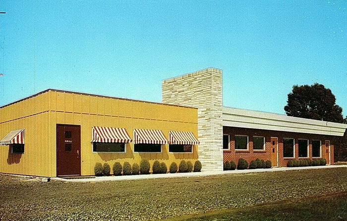 The Surf (Bayside Hotel) - Old Postcard View